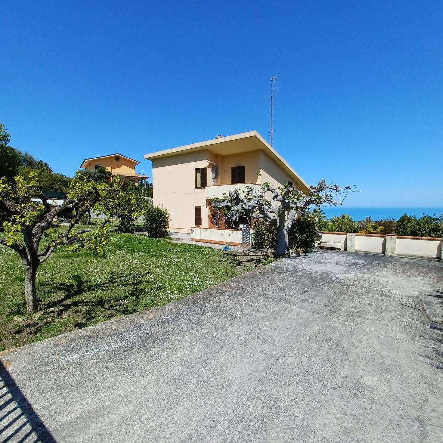 B&B Verena, Casa Ferrari Colonnella Dış mekan fotoğraf